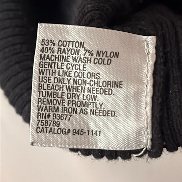 Worthington Black and White Wavy/Squiggly Stripe Batwing Sweater in 2X - Picture 11 of 11